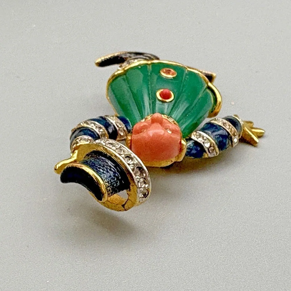 Vintage Hattie Carnegie Brooch Pin Clown Coral Jade Enamel READ
